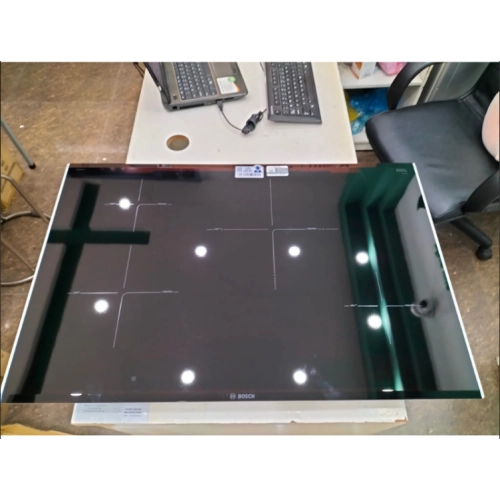 Bếp từ bốn Bosch TGB.PIE875DC1E Series 8